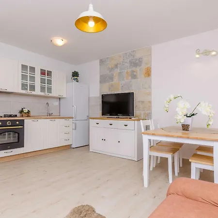 Apartment Rico *